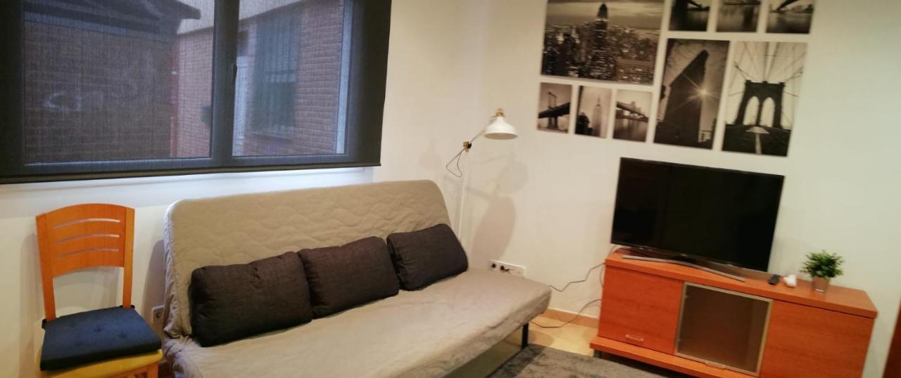 Apartment Sabadell 2 ภายนอก รูปภาพ